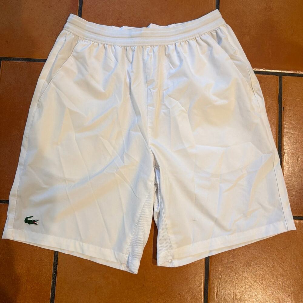 Lacoste Men's Sport Ultra-light Shorts, Tennis Gym Training In White. Size Small